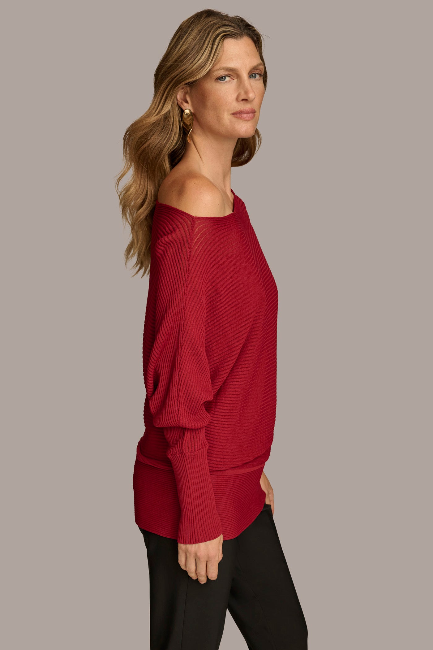 OFF THE SHOULDER SWEATER