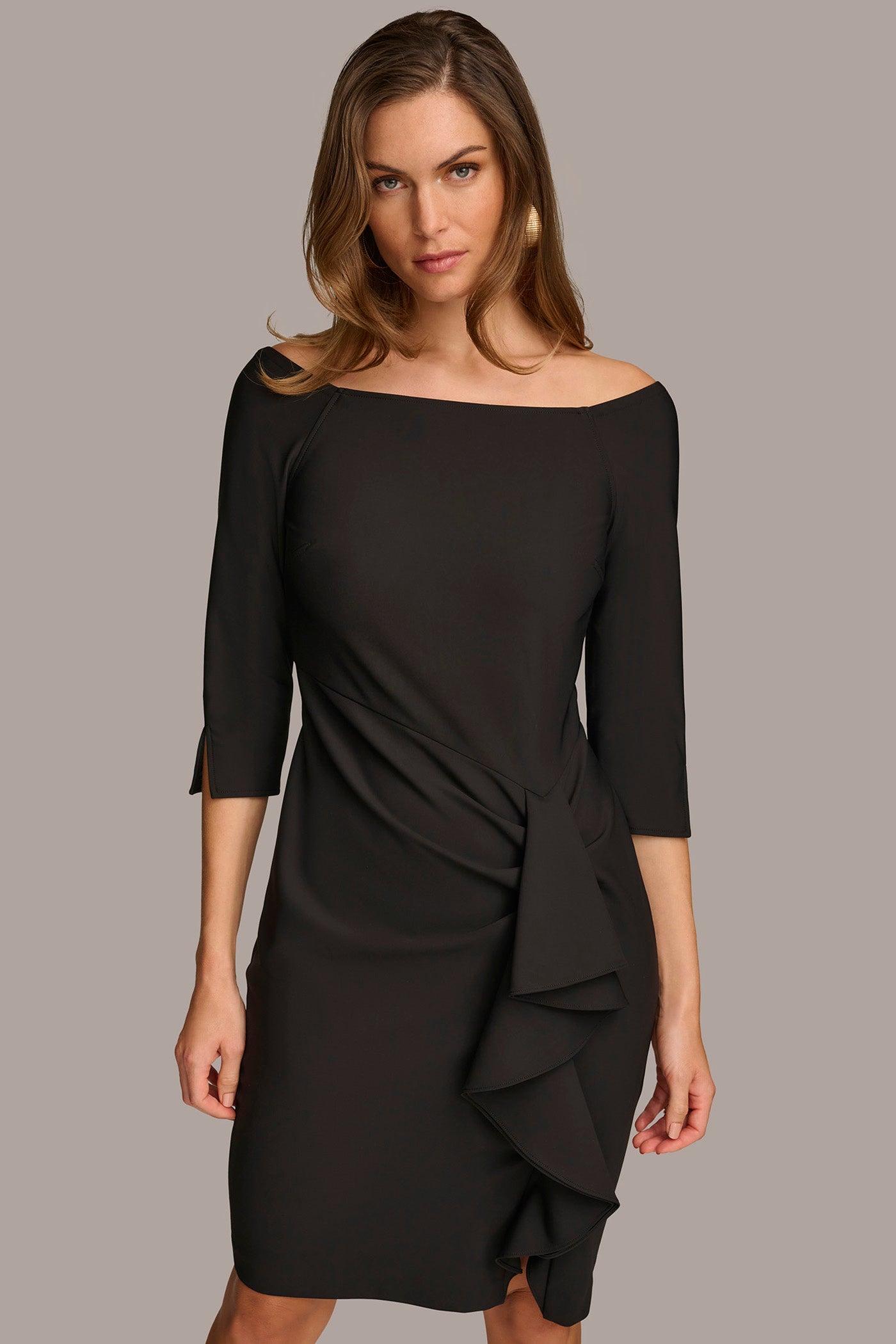 BOAT NECK SIDE DRAPE DRESS