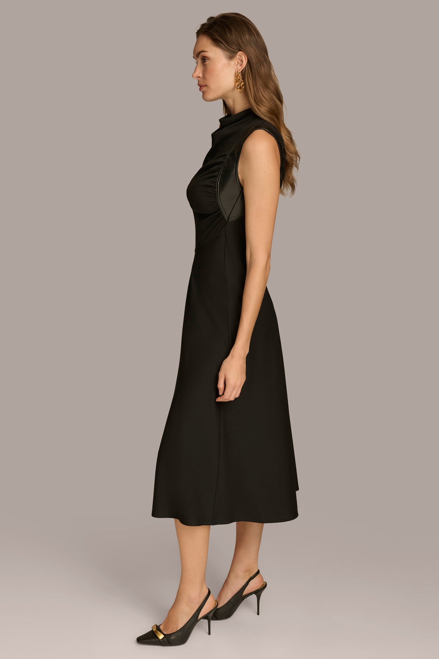 MOCK NECK A LINE MIDI DRESS