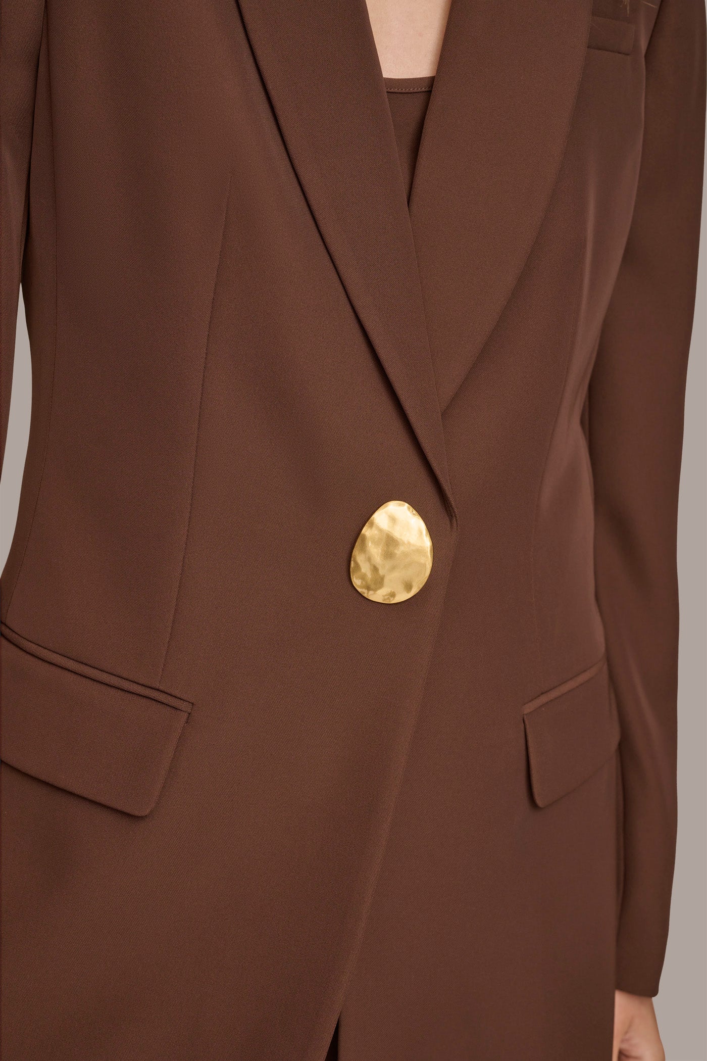 ONE BUTTON JACKET