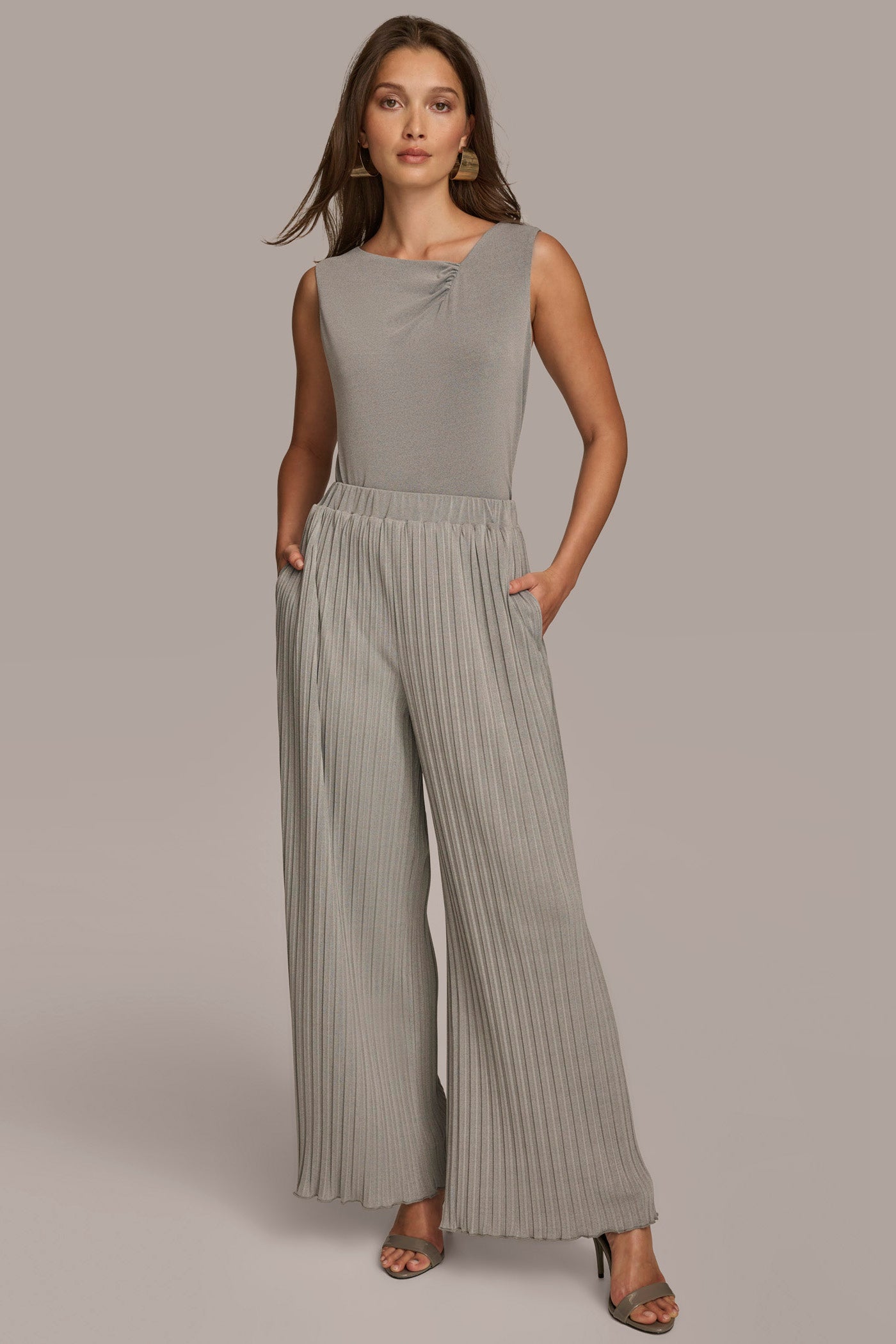 PULL ON PLEATED PANT