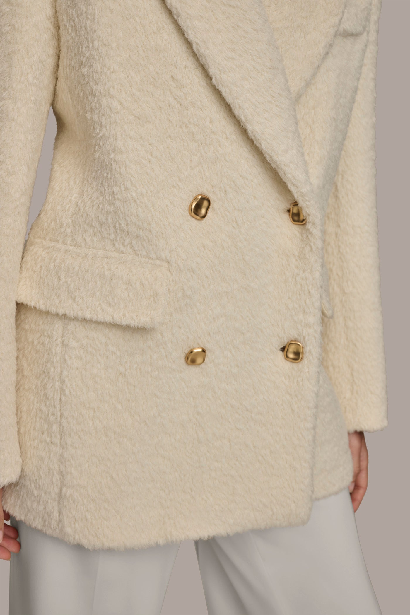 WOOL COAT