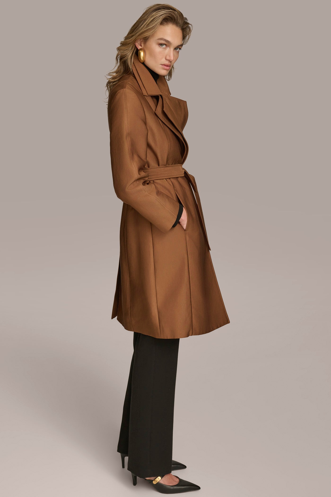 LAYERED EFFECT COAT