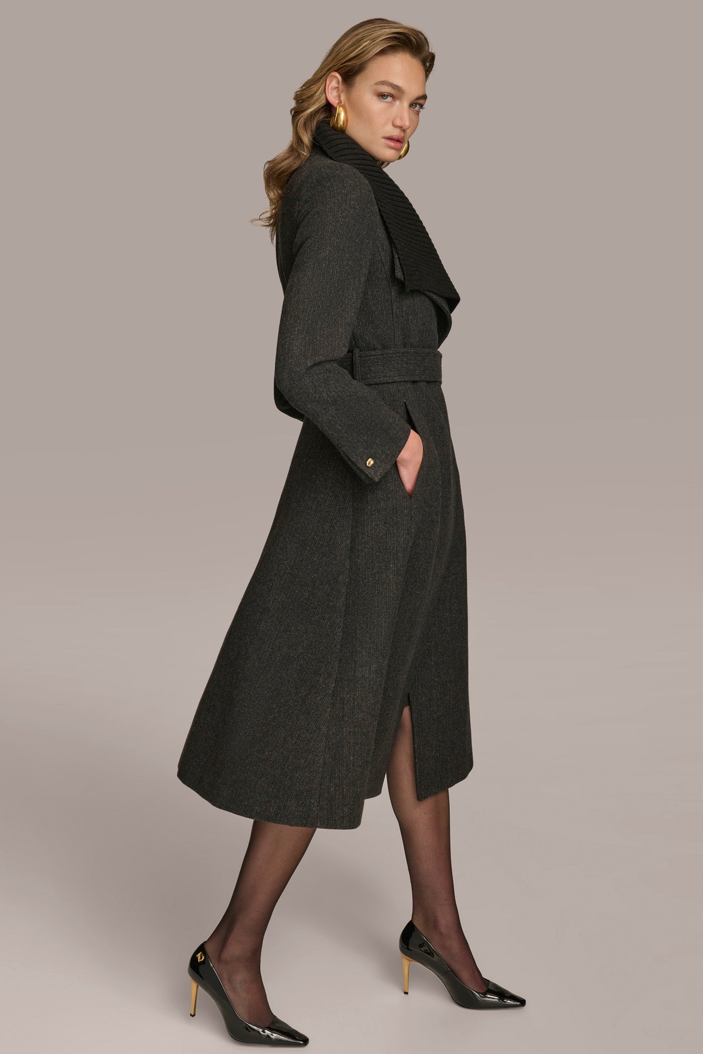 WOOL COAT